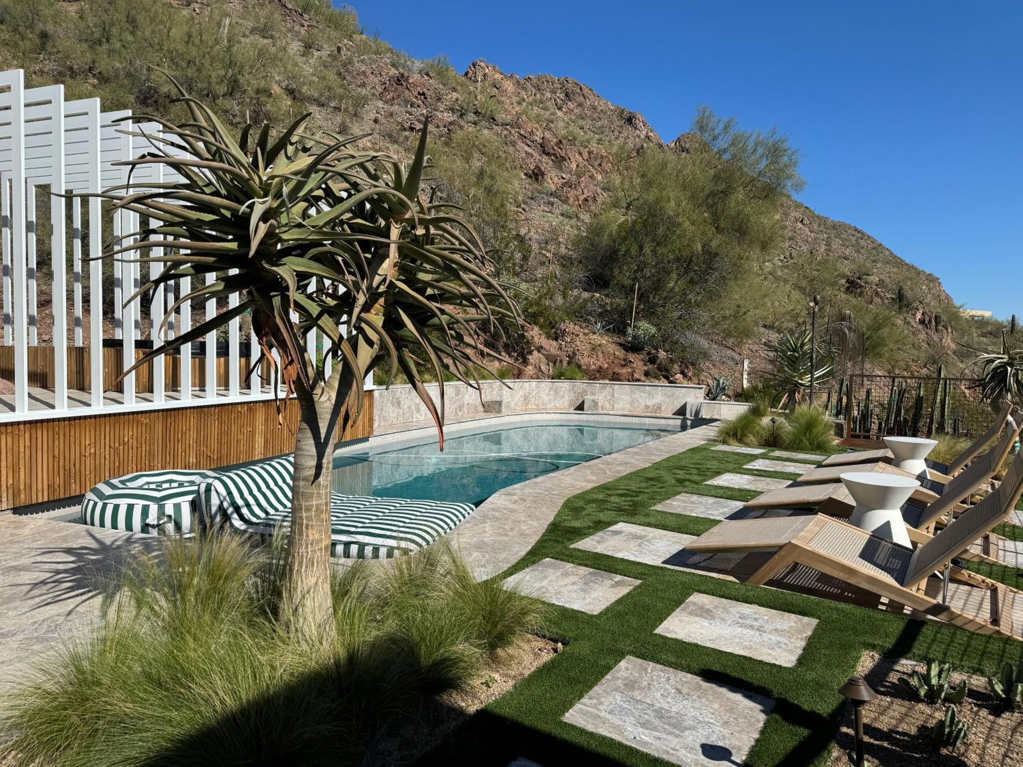 Stay Skyeview - Camelback Mountaintop Oasis Phoenix Exterior photo