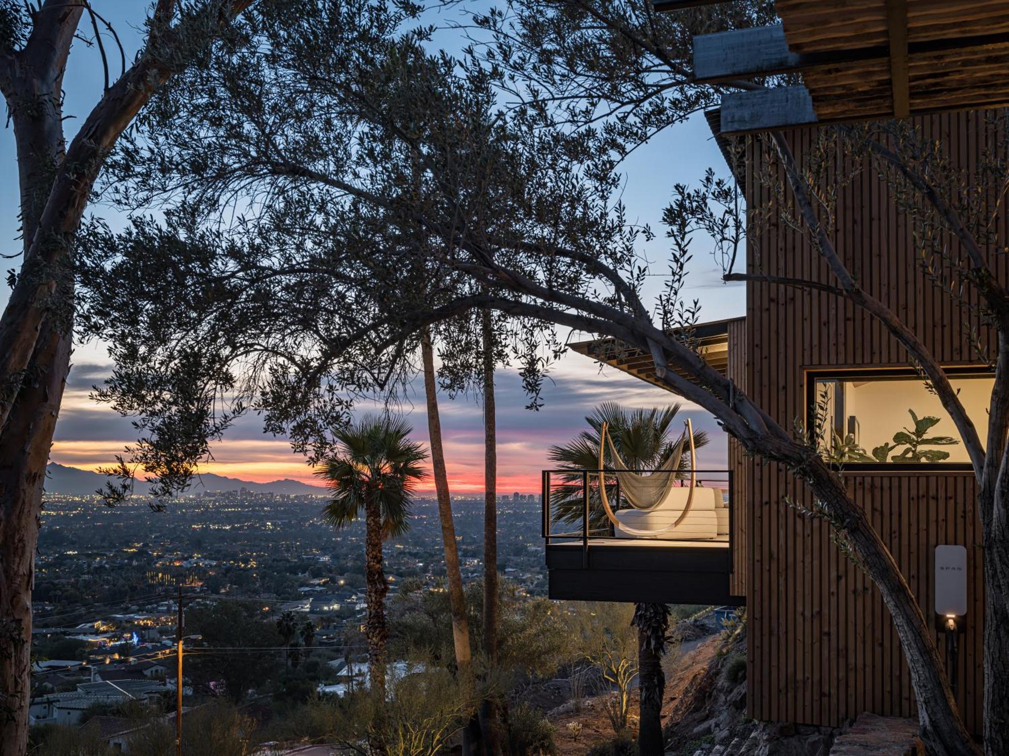 Stay Skyeview - Camelback Mountaintop Oasis Phoenix Exterior photo